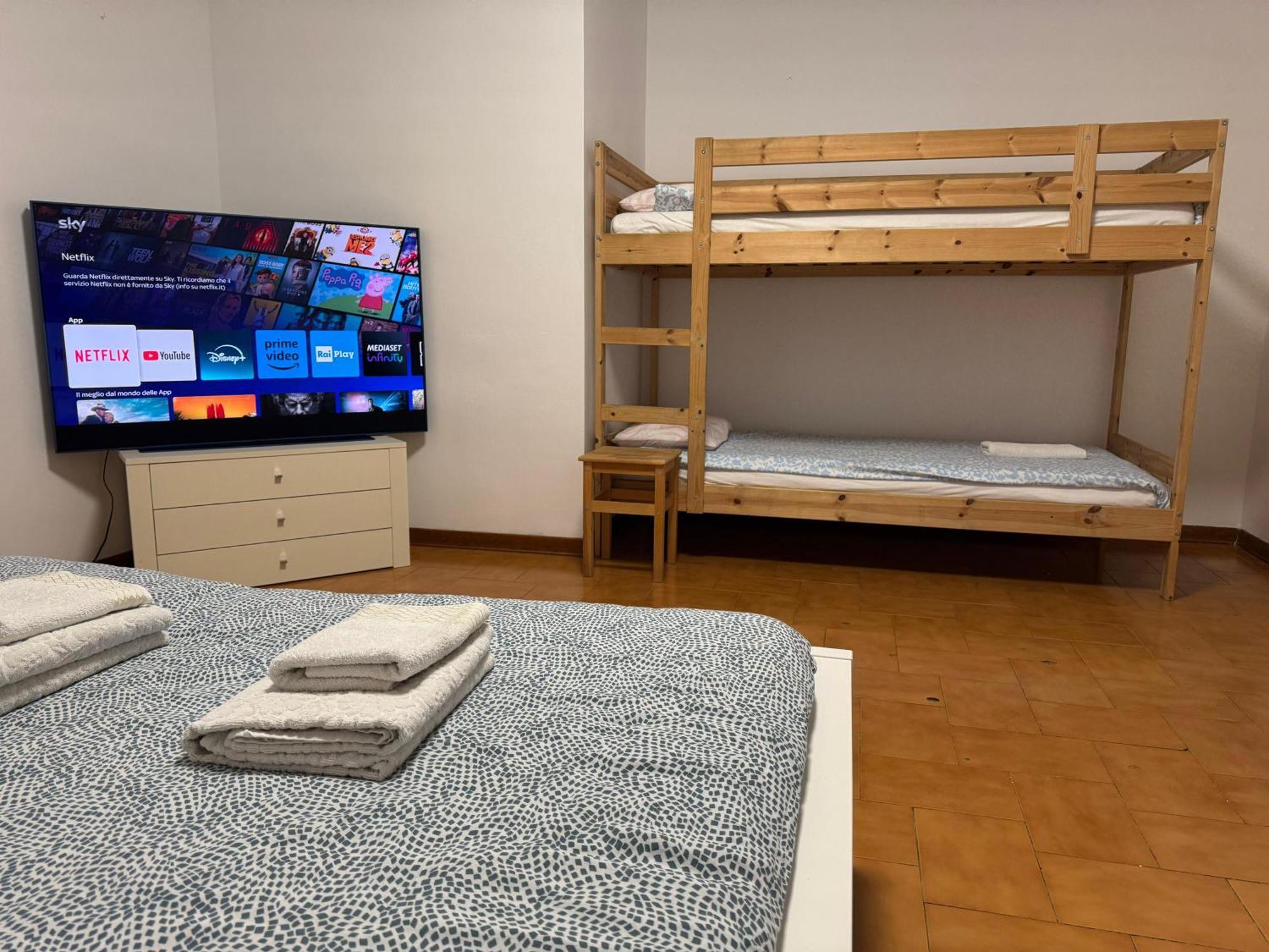 Guest House Demma Рим Екстериор снимка